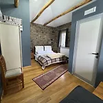 Gallery - & Lantställe
