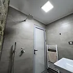 Gallery - & Lantställe *