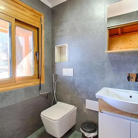 Gallery - & Hétvégi ház