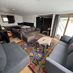 منزل ريفي Gallery - & *